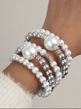 Pearl & Silver Beaded Stretch Bracelet Stack - White/Silver